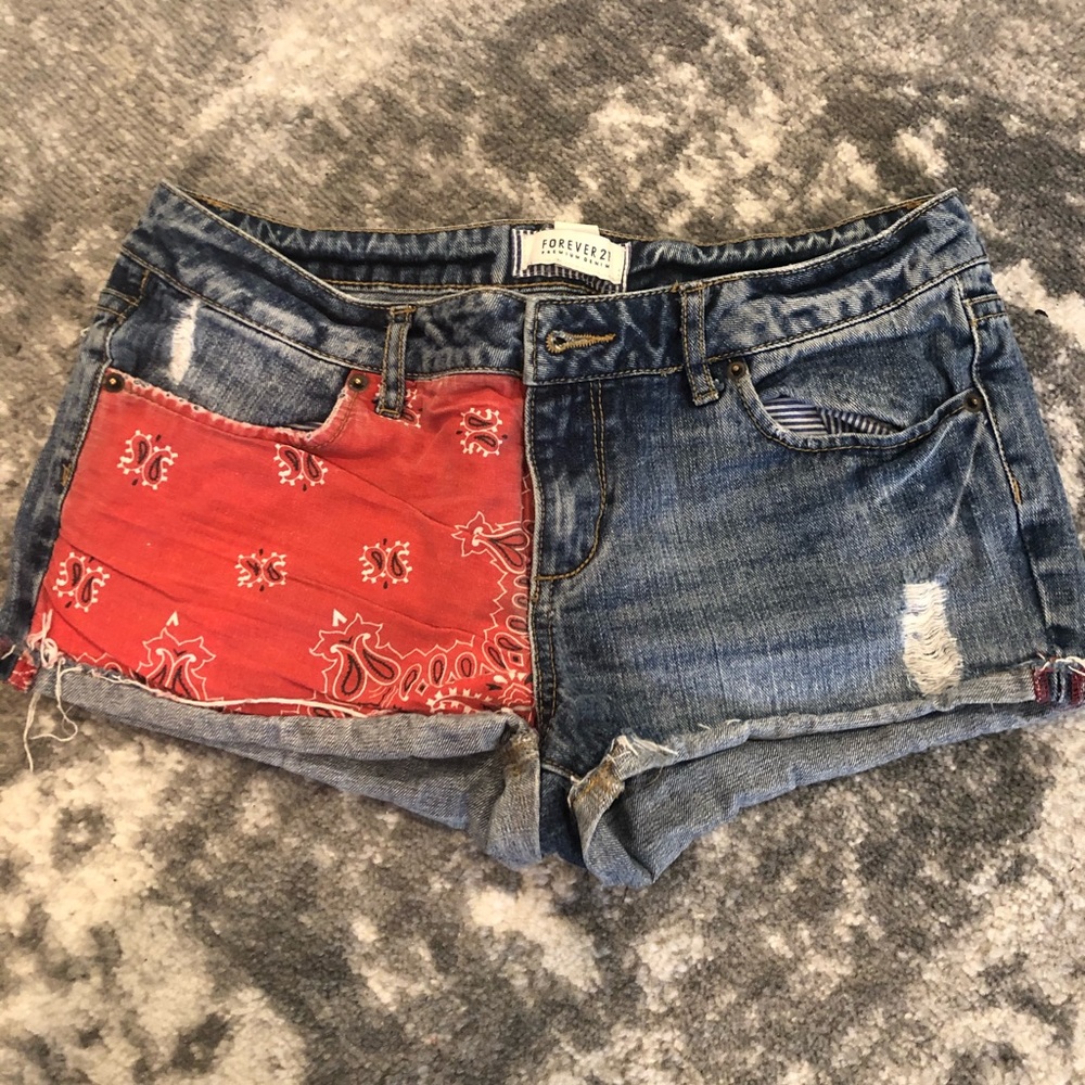Forever 21 Bandana Jean Short